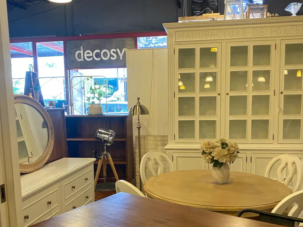 タオディエン Decosy タオディエン家具店
