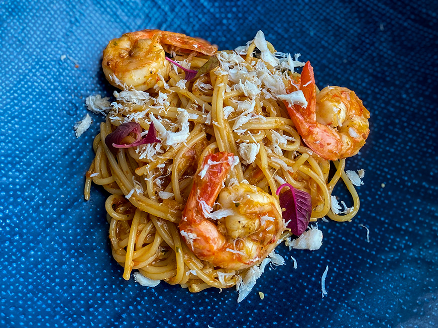 セドナスイーツ28階 「The Straits Kitchen & Bar」