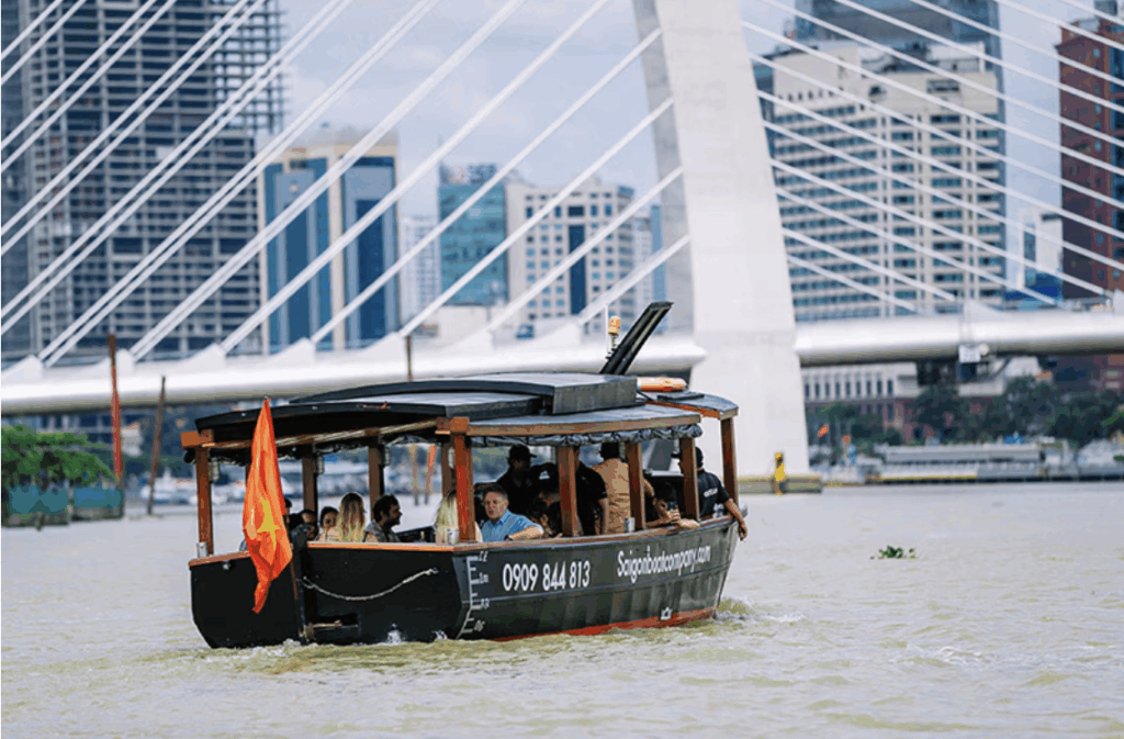 Saigon Boat Company
サイゴンボートカンパニー