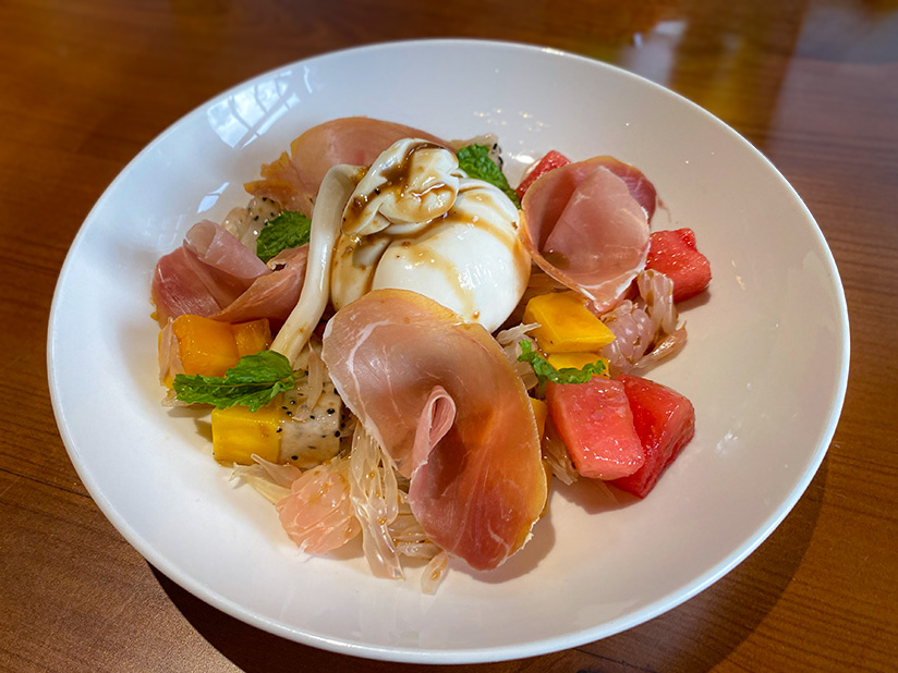 L’Entrecote - Social Meating フレンチビストロ　ホーチミン
