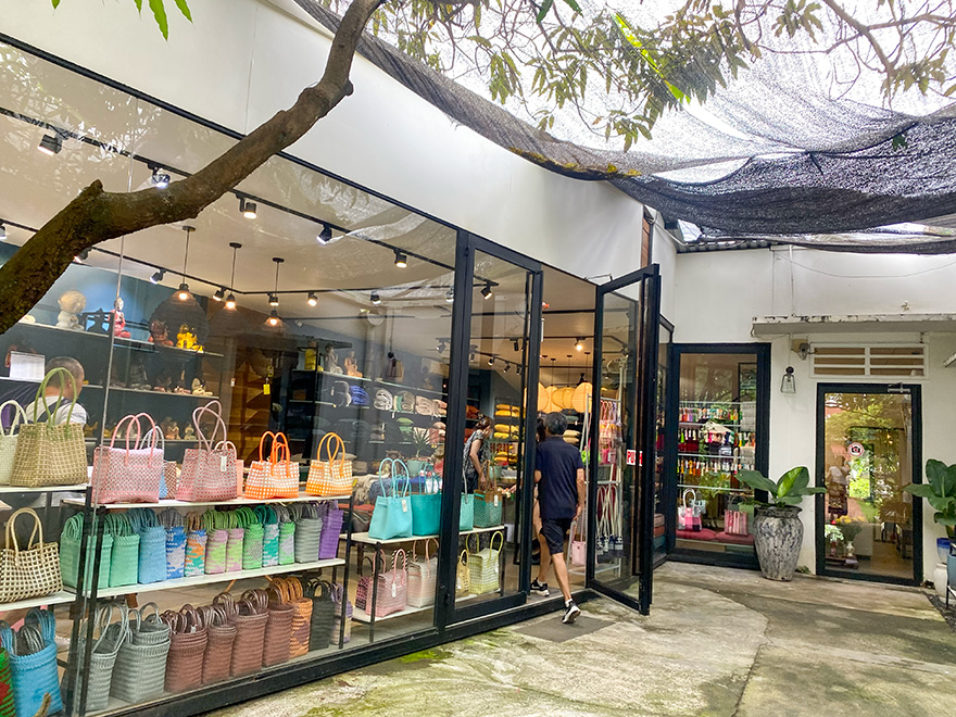 Linh's Furniture　タオディエン　家具店