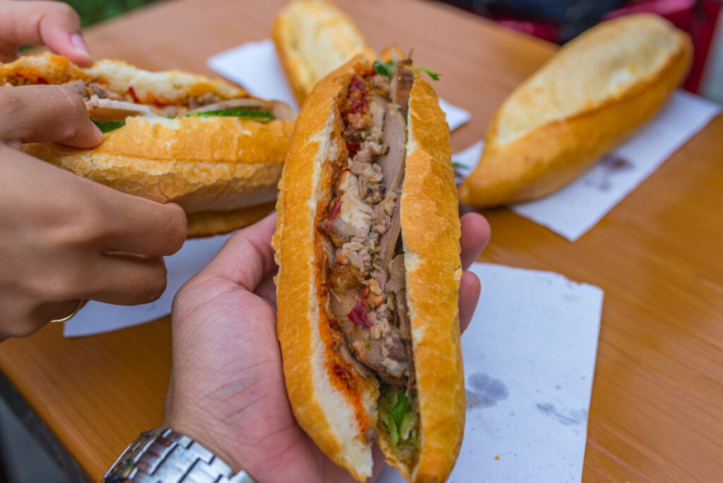 ホーチミン　バインミー