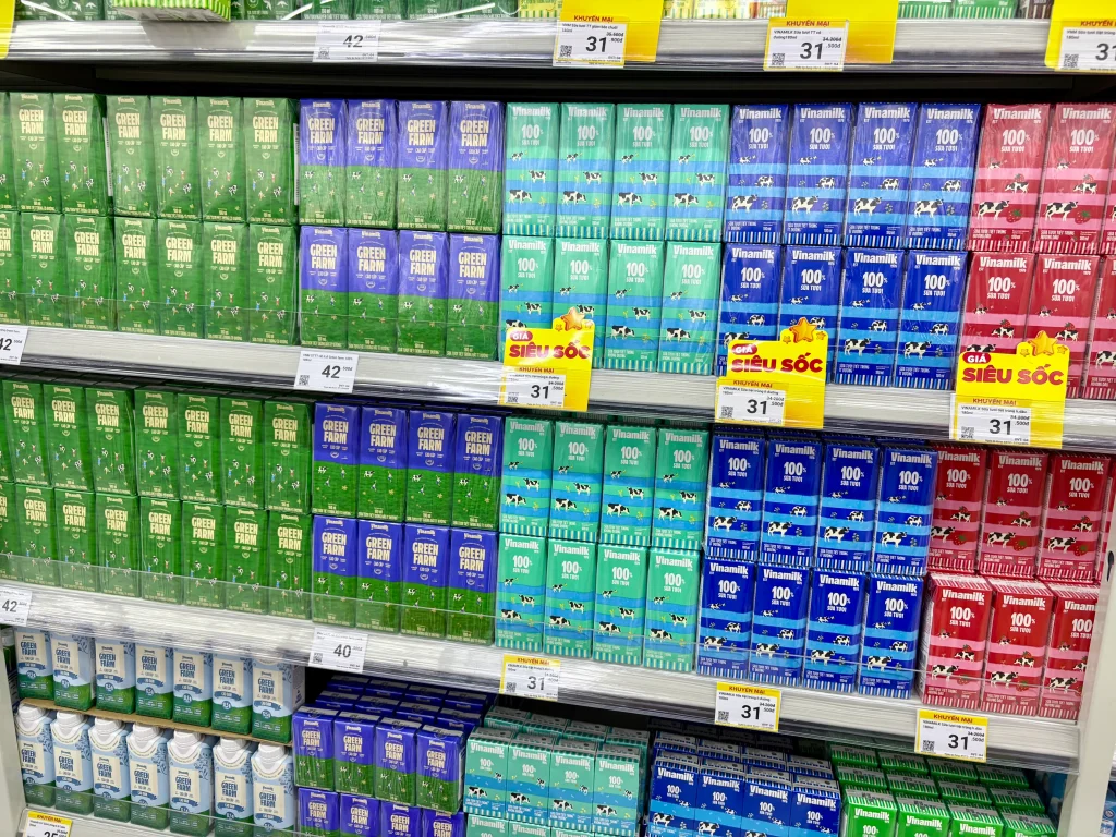 WinMartでの販売価格がわかる値札と商品の写真