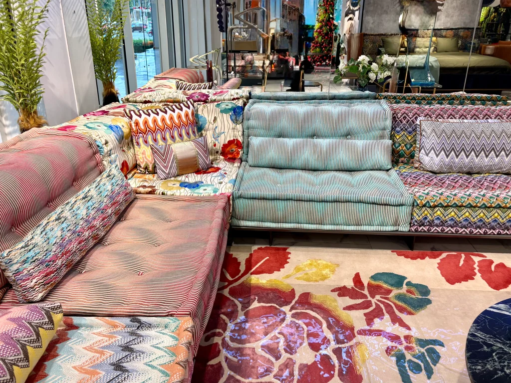 ROCHE BOBOIS Paris (ロッシュ ボボア)のソファ