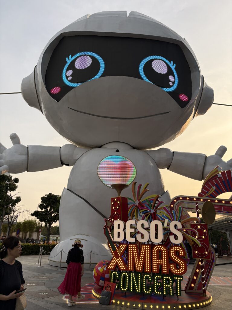 ティソモールのキャラクターロボット