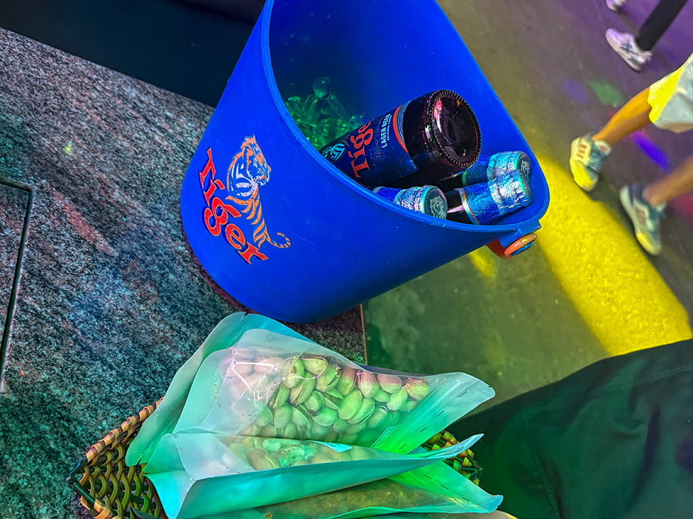 ブイビエン Bui Vien Walking Street　Sahara Bar & Lounge