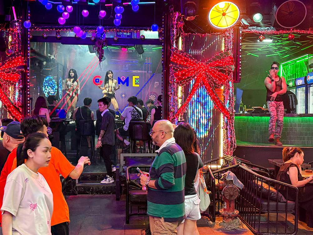 ブイビエン Bui Vien Walking Street　