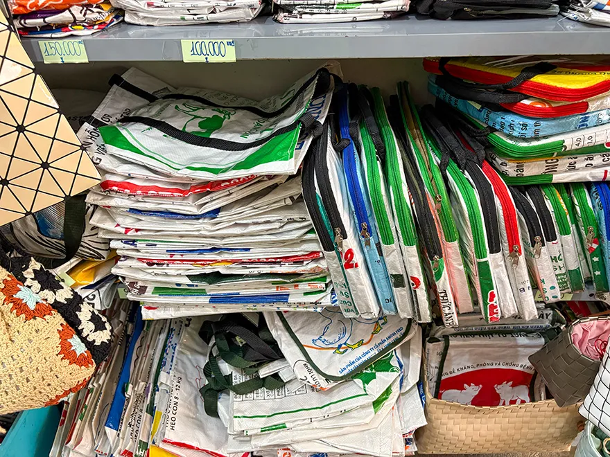 ホーチミン 飼料袋バッグ ゴックフェン